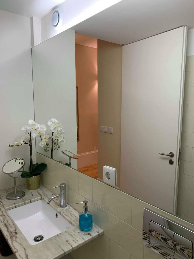 Ml Apartments River Porto Bagian luar foto